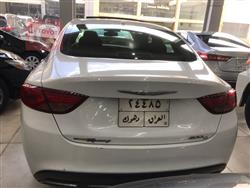 Chrysler 200